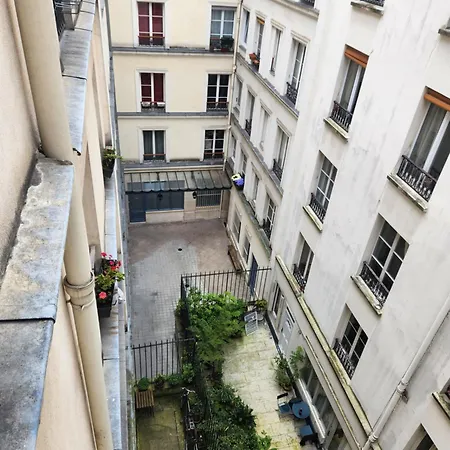 9eme Apartment