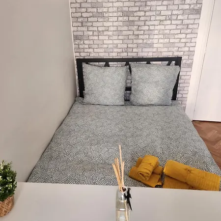 9eme Apartment *